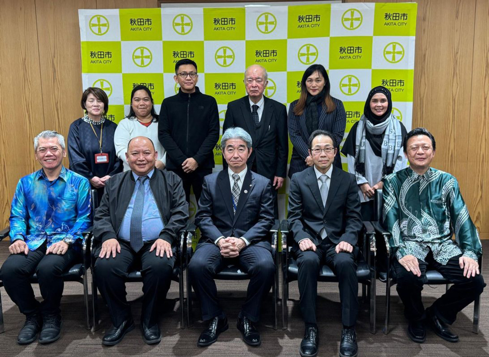 秋田市市長表敬